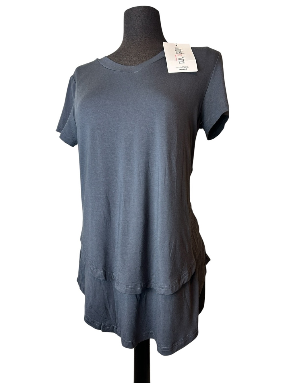 Latched Mama Nursing Breastfeeding Tank TShirt Medium Dark Gray Boyfriend Soft